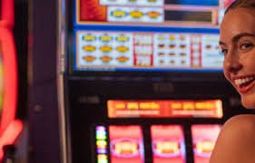 Live casino dealer table streamed on perabet for Filipino players